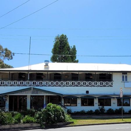 Maleny Hotel Exteriör bild